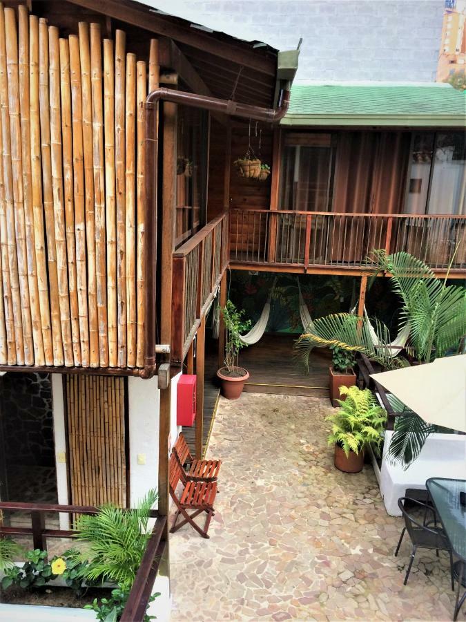 Casa Kiwi Hostel Medellín Exteriér fotografie